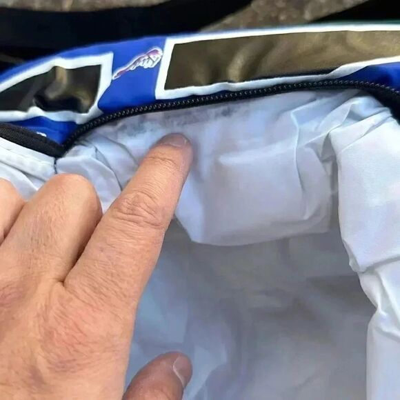 Vintage NASCAR Pontiac Ernie Irvan #36 Drink Cooler Never Been Used - Picture 16 of 16